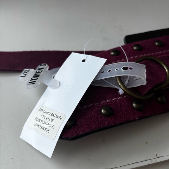 Old Navy Burgundy Studded Belt Suede Brand New - Picture 6 of 6